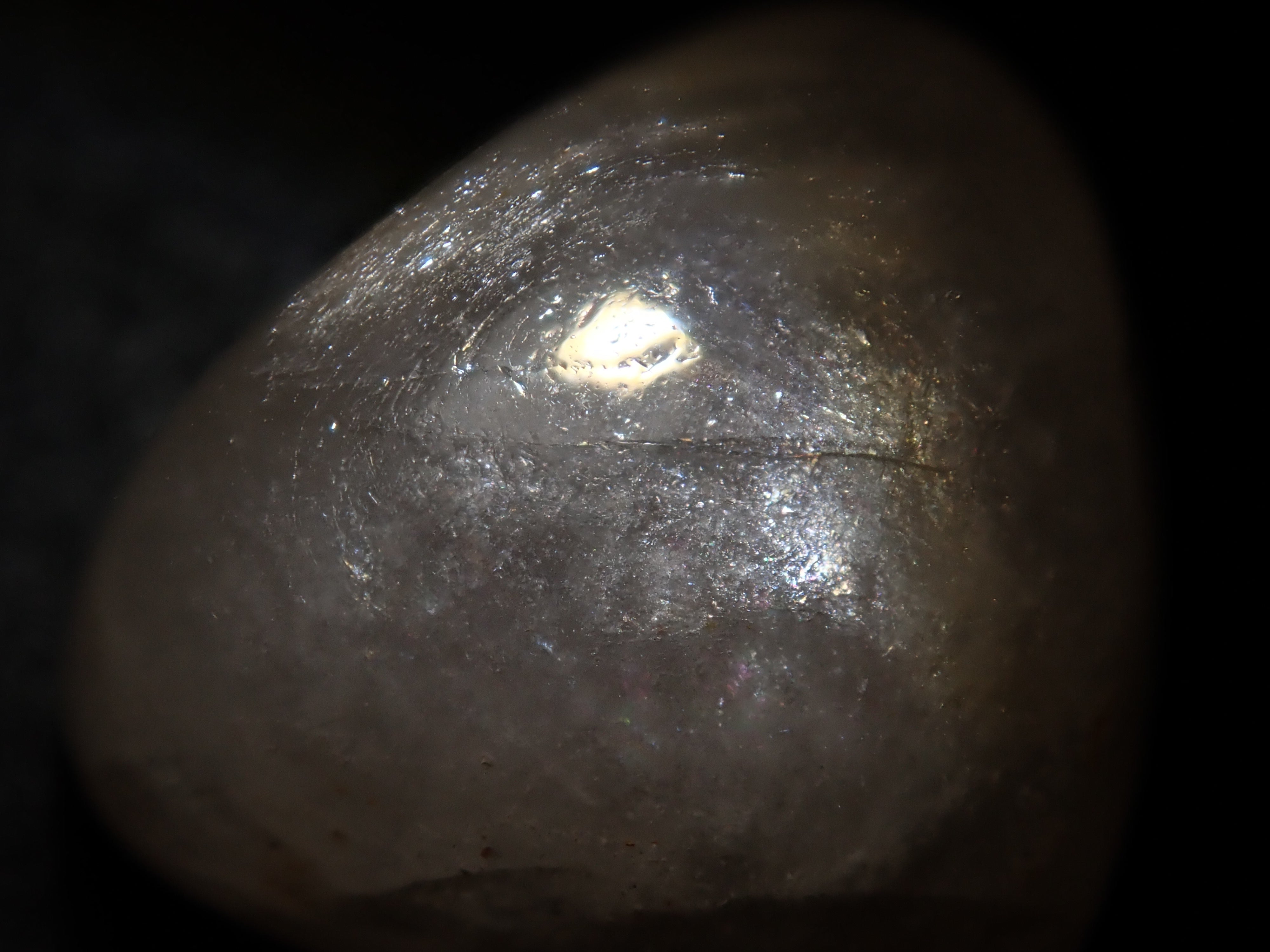 マスグラバイト(多種鉱物含む) 5.574ctルース 日独