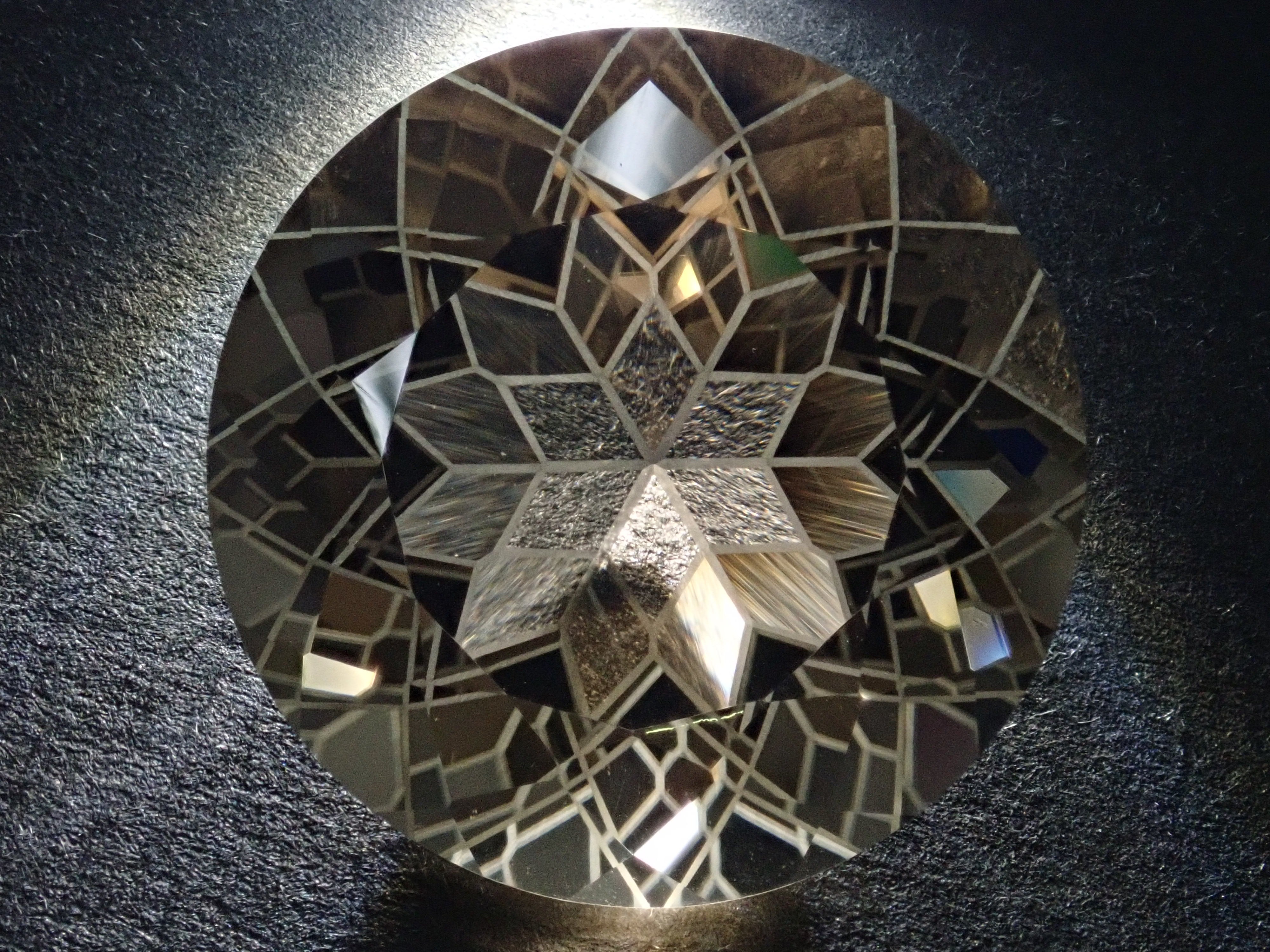 【ダンデライオンカット】スモーキークォーツ 25mm/41.745ct《コラボ》ルース(6枚花びら) ワッペン付