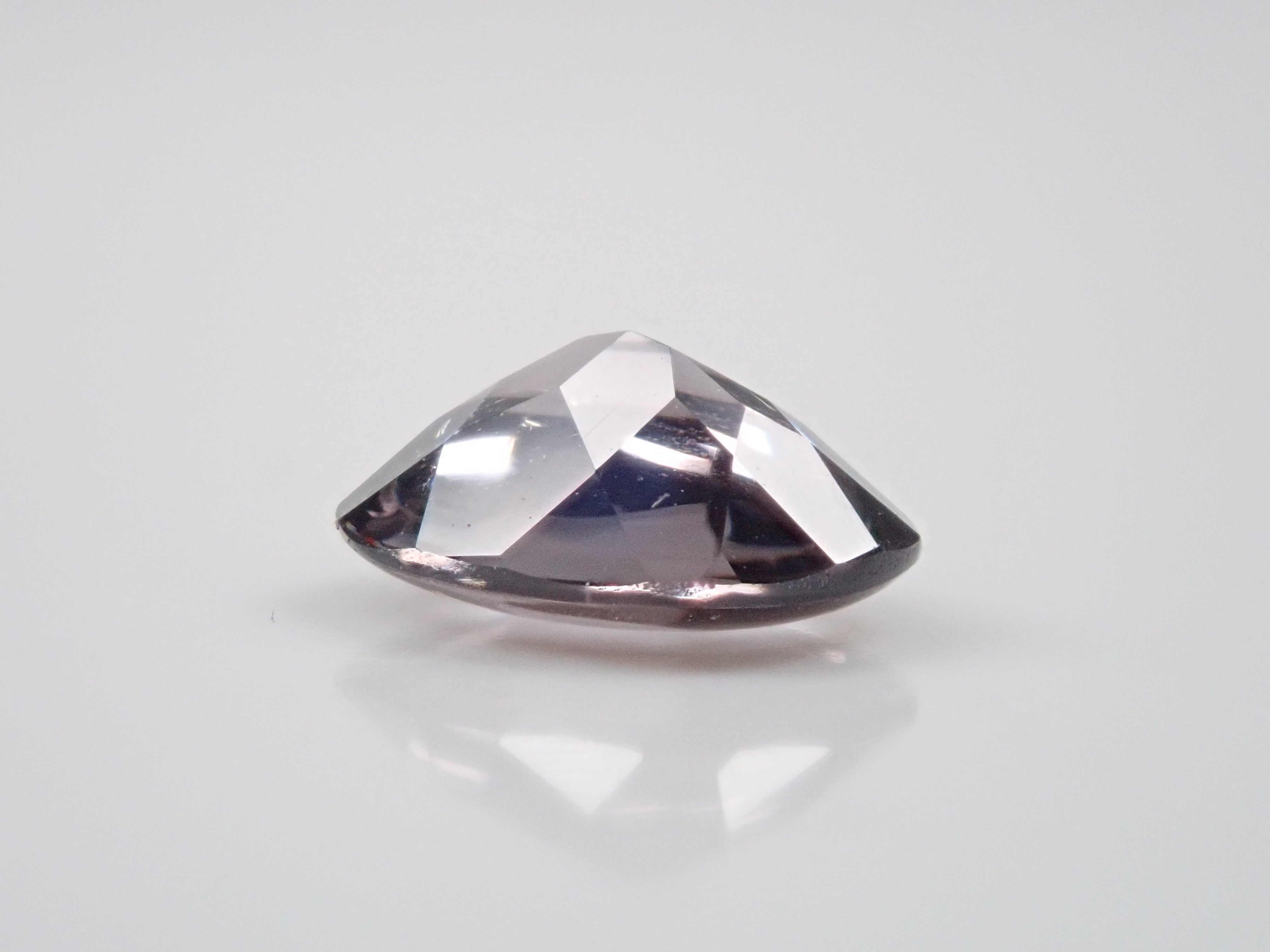 スピネル 0.950ctルース