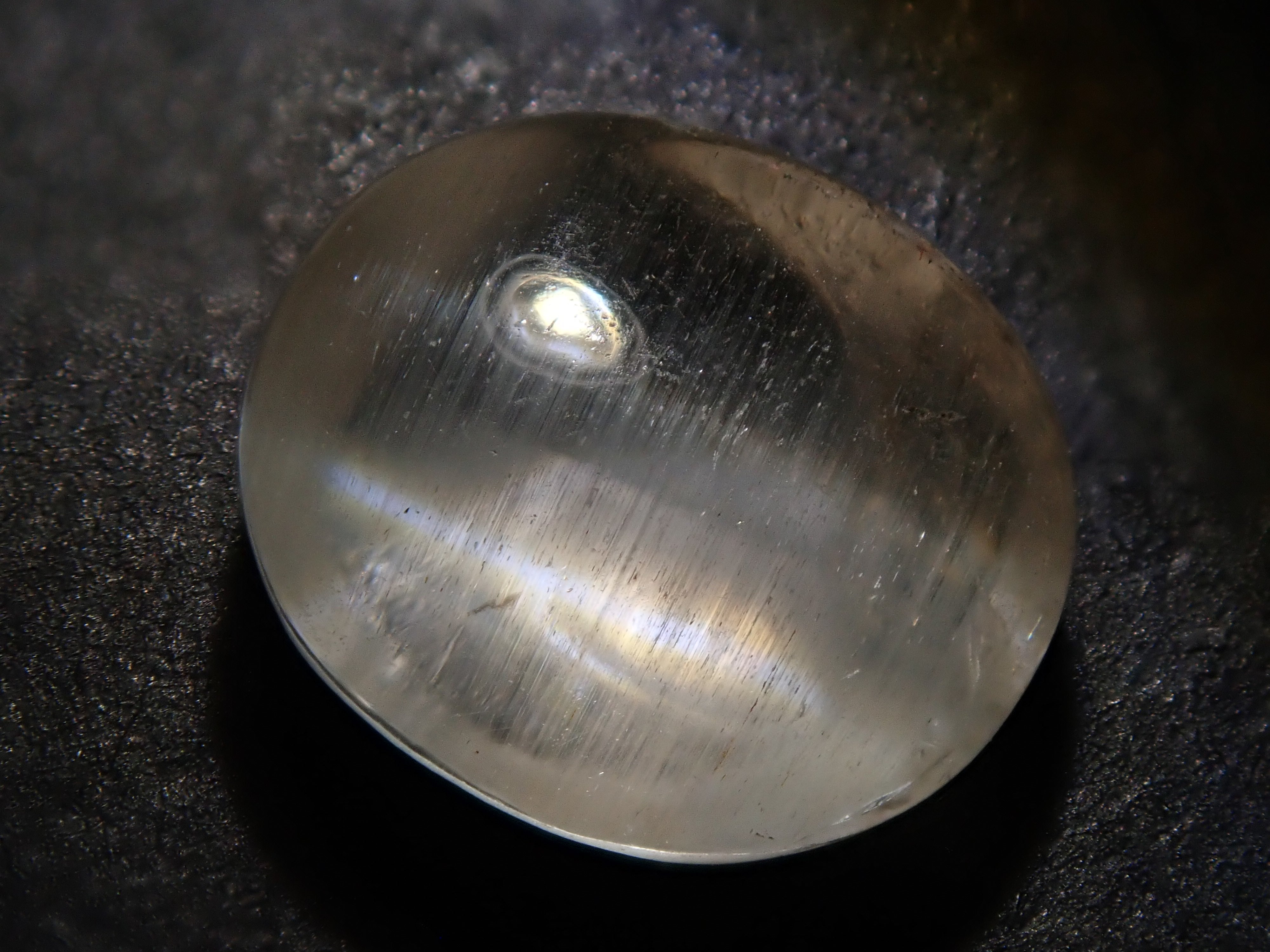 【12539379掲載】スリランカ産トパーズキャッツアイ 1.105ctルース