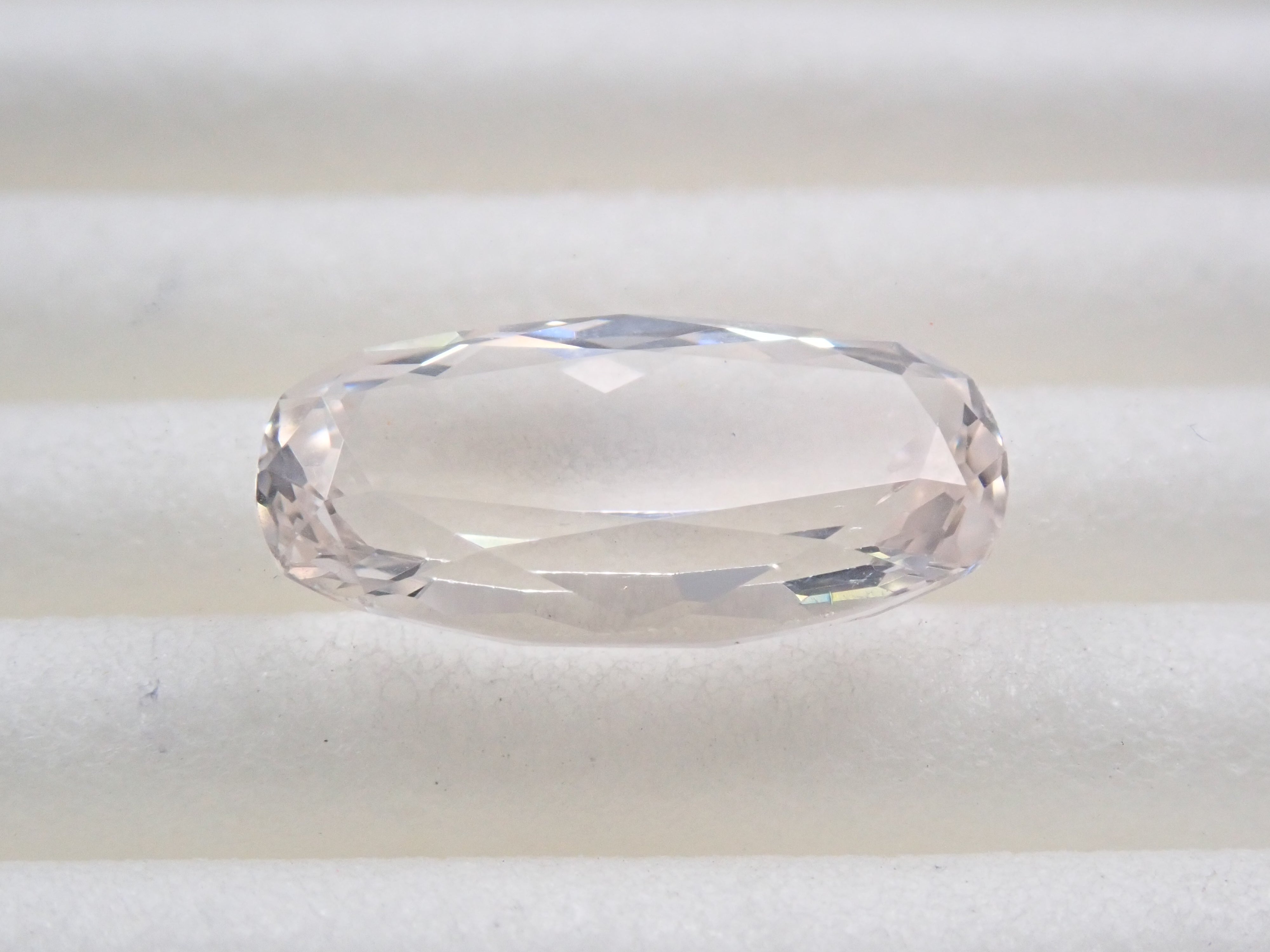 【12539378掲載】スリランカ産エンスタタイト 1.877ctルース