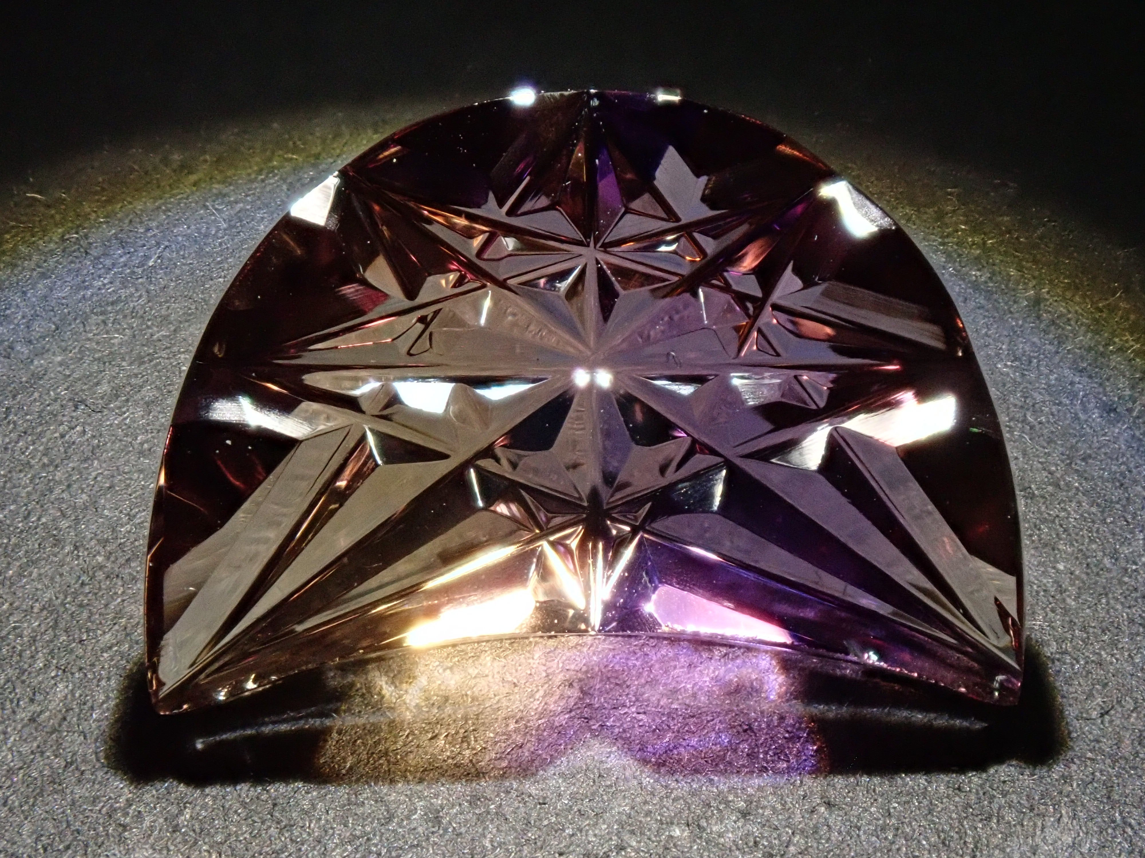 【甲州貴石切子】《月型切子》アメトリン 12.681ct《コラボ》ルース ワッペン付