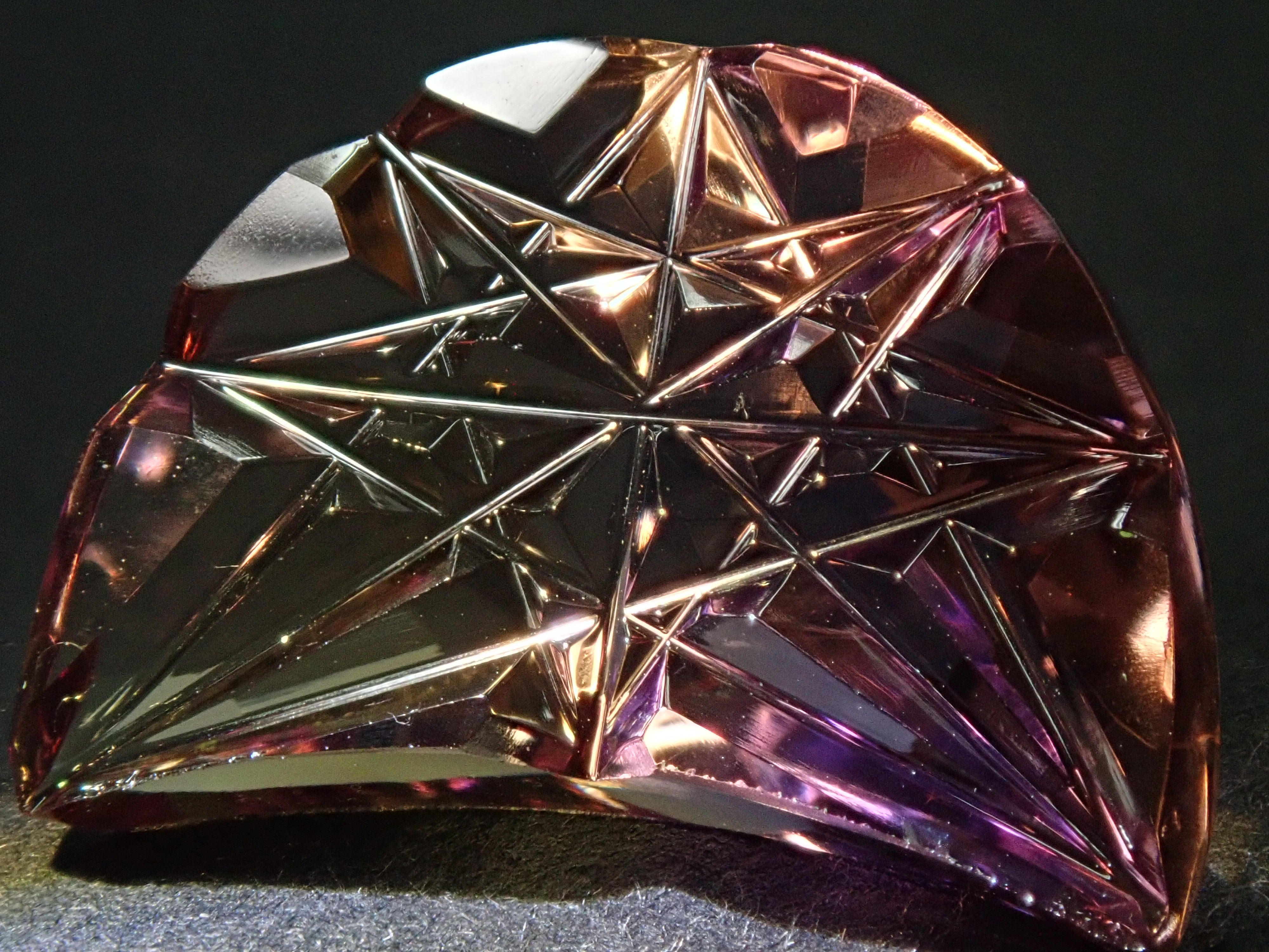 【甲州貴石切子】《月型切子》アメトリン 12.681ct《コラボ》ルース ワッペン付