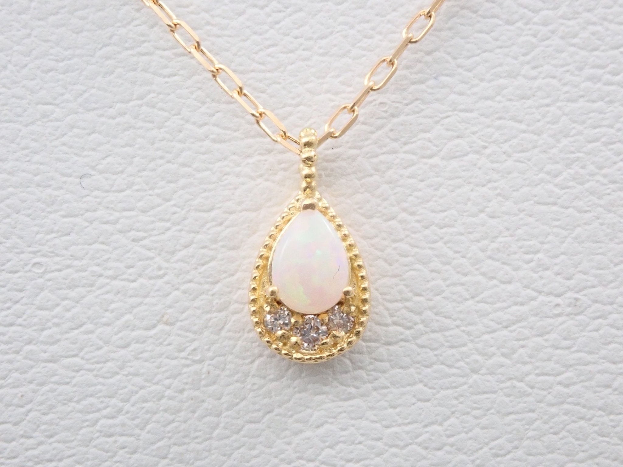 K18ホワイトオパール0.10 ct ペンダント(ネックレス) - KARATZ STORE|カラッツSTORE