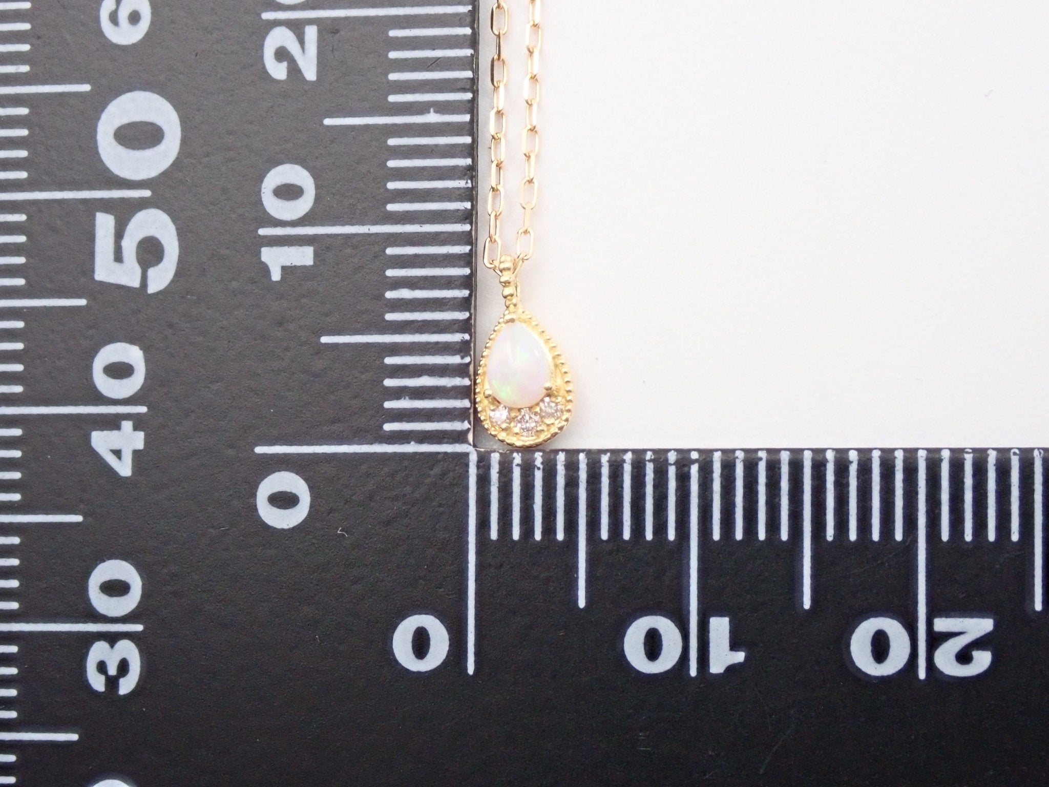 K18ホワイトオパール0.10 ct ペンダント(ネックレス) - KARATZ STORE|カラッツSTORE