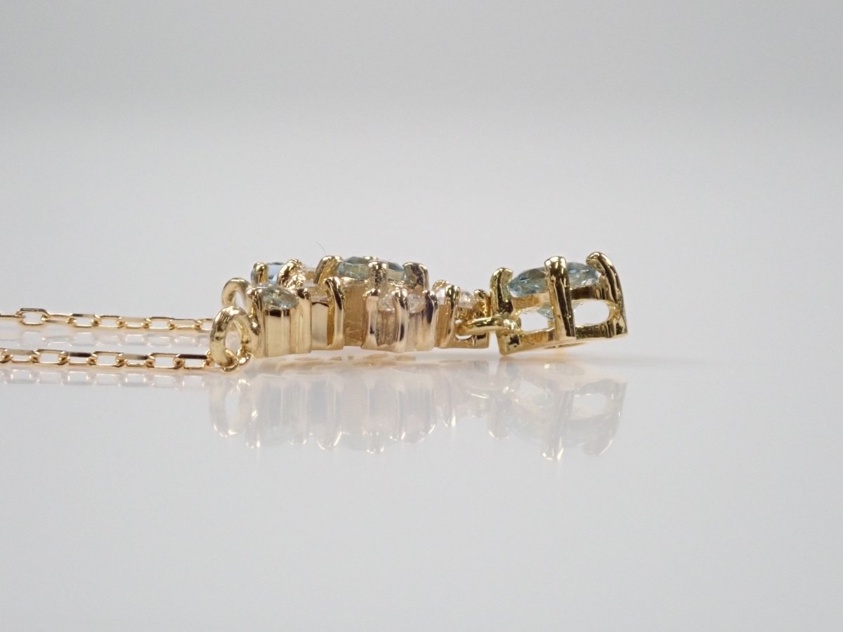 K18アクアマリン0.10ct ペンダント(ネックレス) - カラッツSTORE