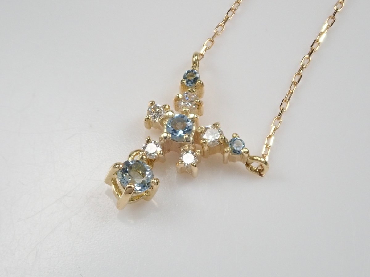 K18アクアマリン0.10ct ペンダント(ネックレス) - カラッツSTORE