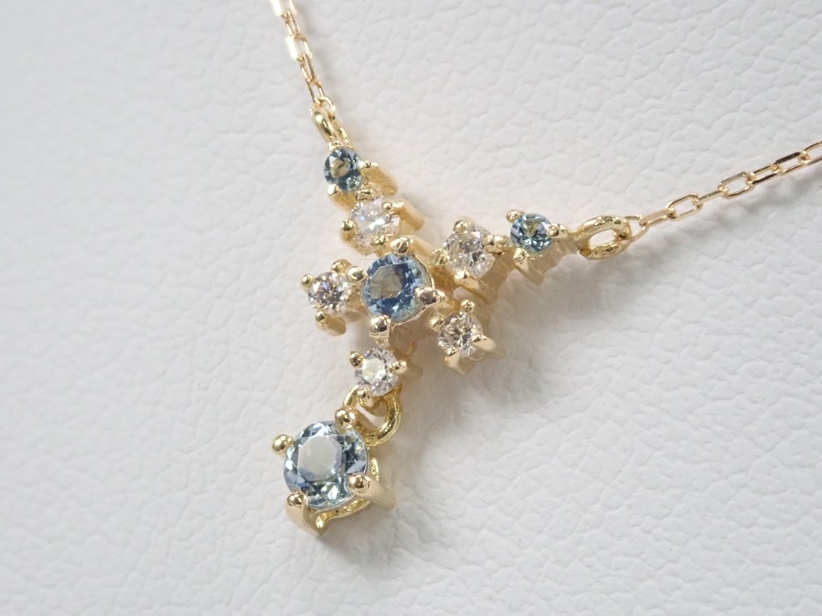 K18アクアマリン0.10ct ペンダント(ネックレス) - カラッツSTORE