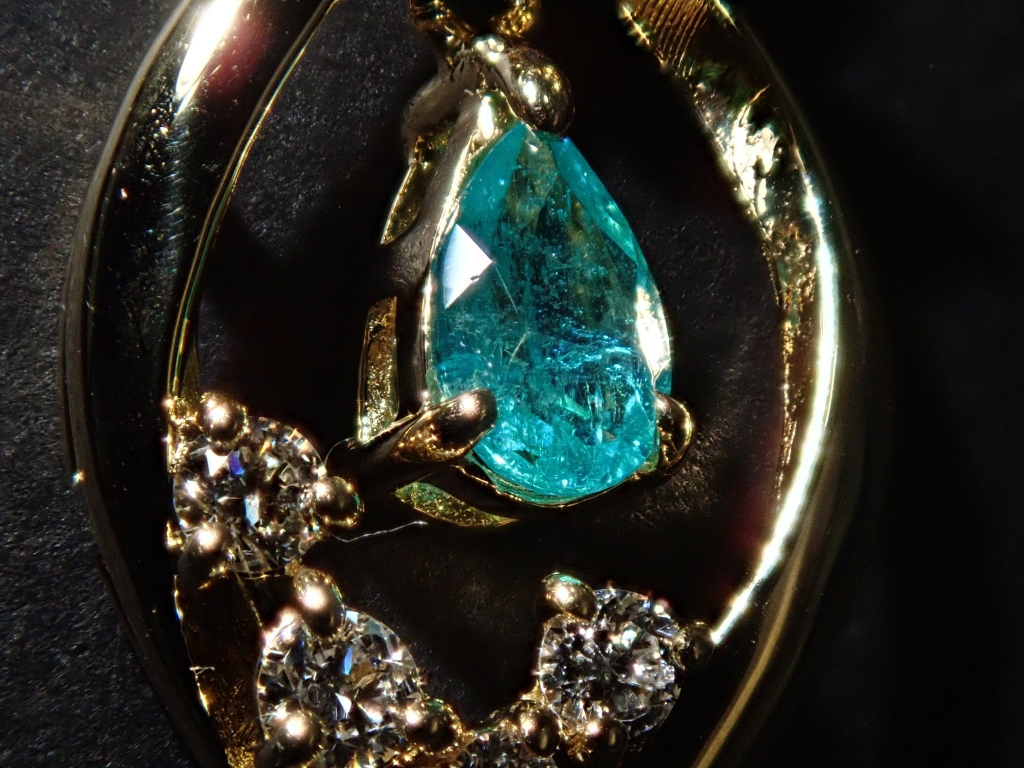 K18ブラジル産パライバトルマリン0.172ct ペンダント(ネックレス) - KARATZ STORE|カラッツSTORE