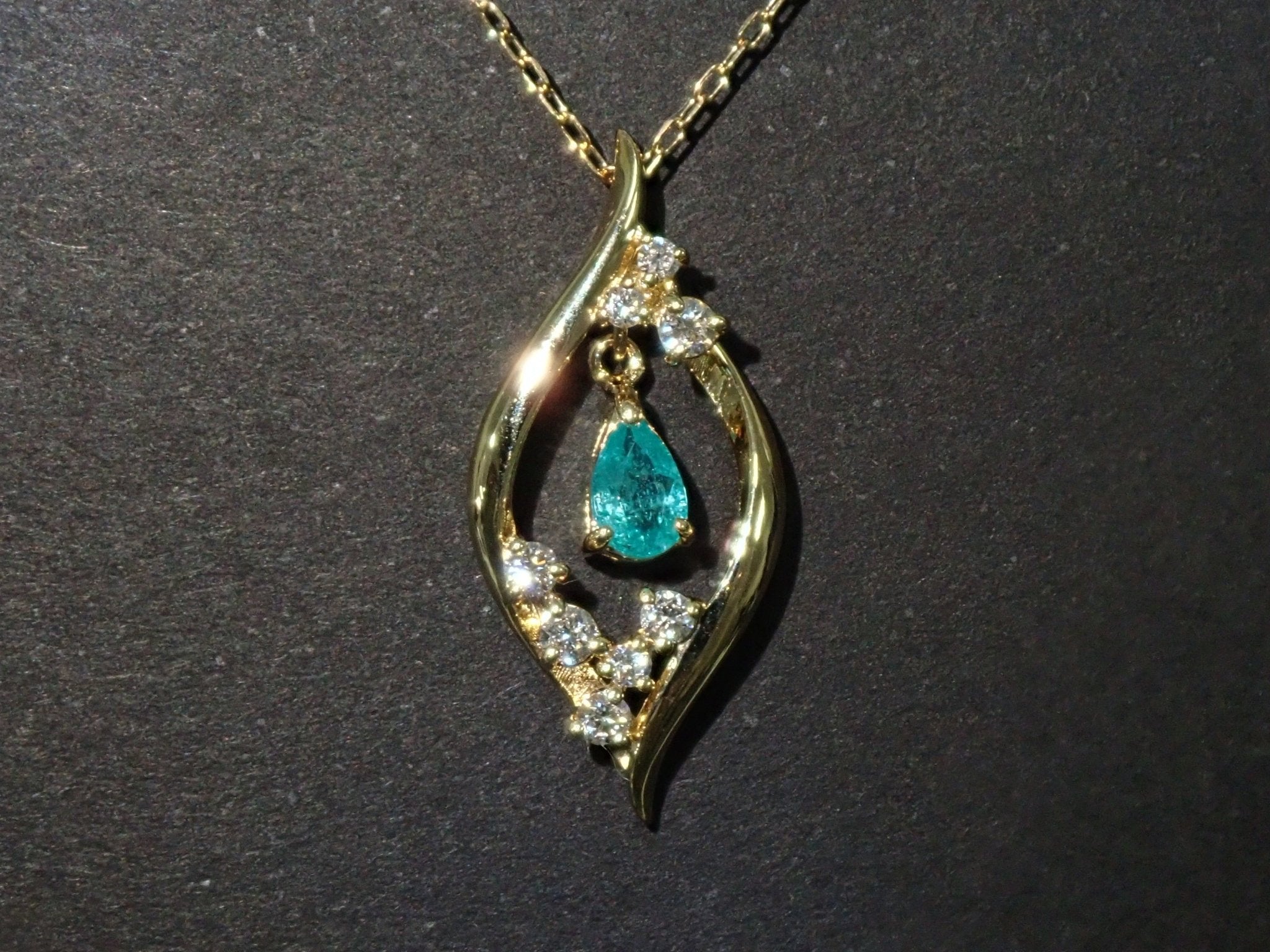K18ブラジル産パライバトルマリン0.172ct ペンダント(ネックレス) - KARATZ STORE|カラッツSTORE