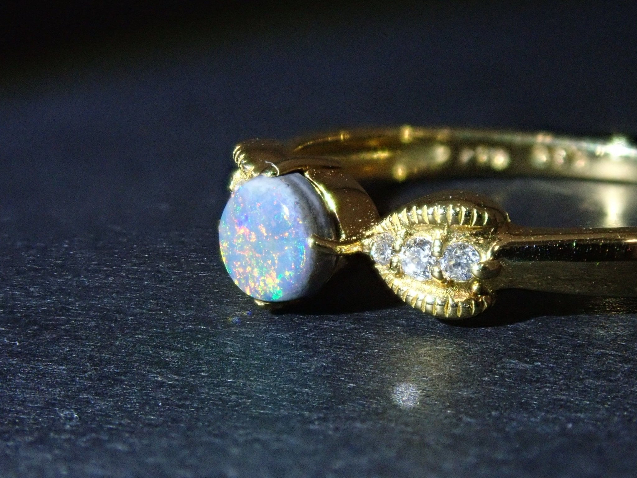 K18ブラックオパール0.23ct リング - KARATZ STORE|カラッツSTORE