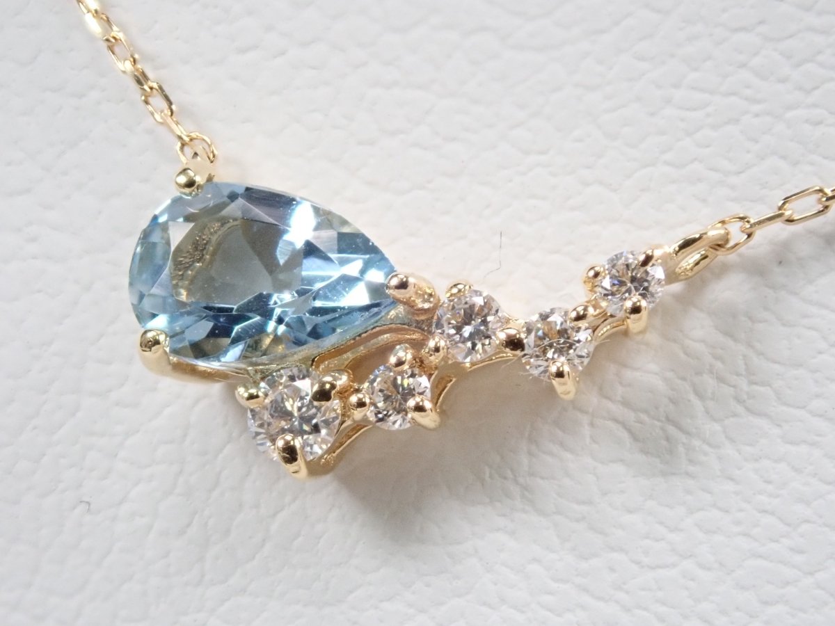 K18アクアマリン0.30ct ペンダント(ネックレス) - カラッツSTORE