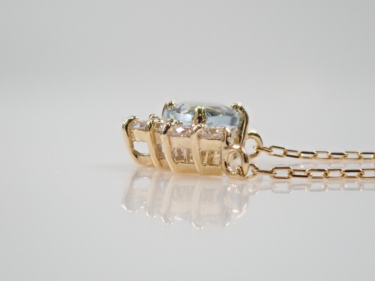 K18アクアマリン0.30ct ペンダント(ネックレス) - カラッツSTORE