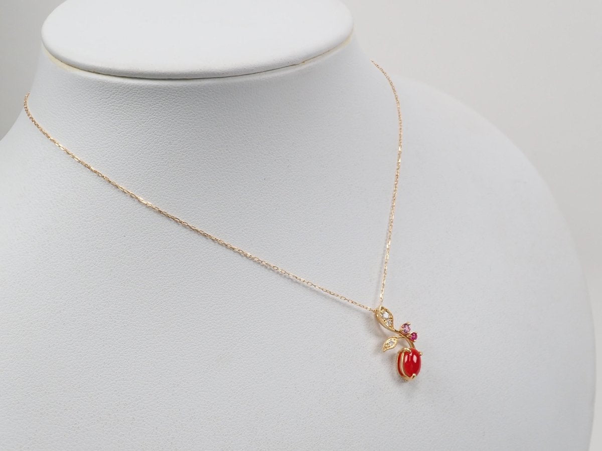 K18血赤珊瑚0.48ct ペンダント(ネックレス) - カラッツSTORE