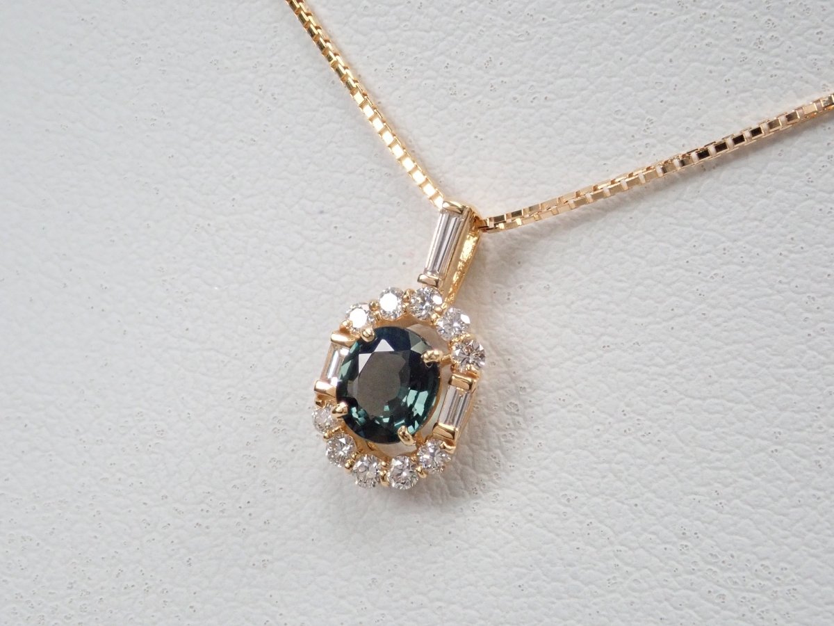 K18カラーチェンジガーネット0.533ct ペンダント(ネックレス) - カラッツSTORE