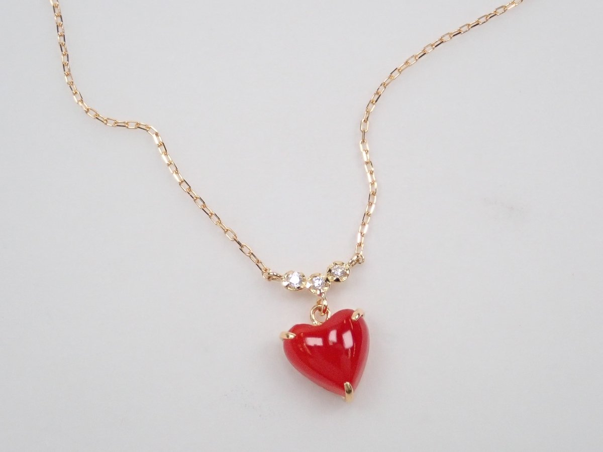 K18血赤珊瑚0.60ct ペンダント(ネックレス) - カラッツSTORE