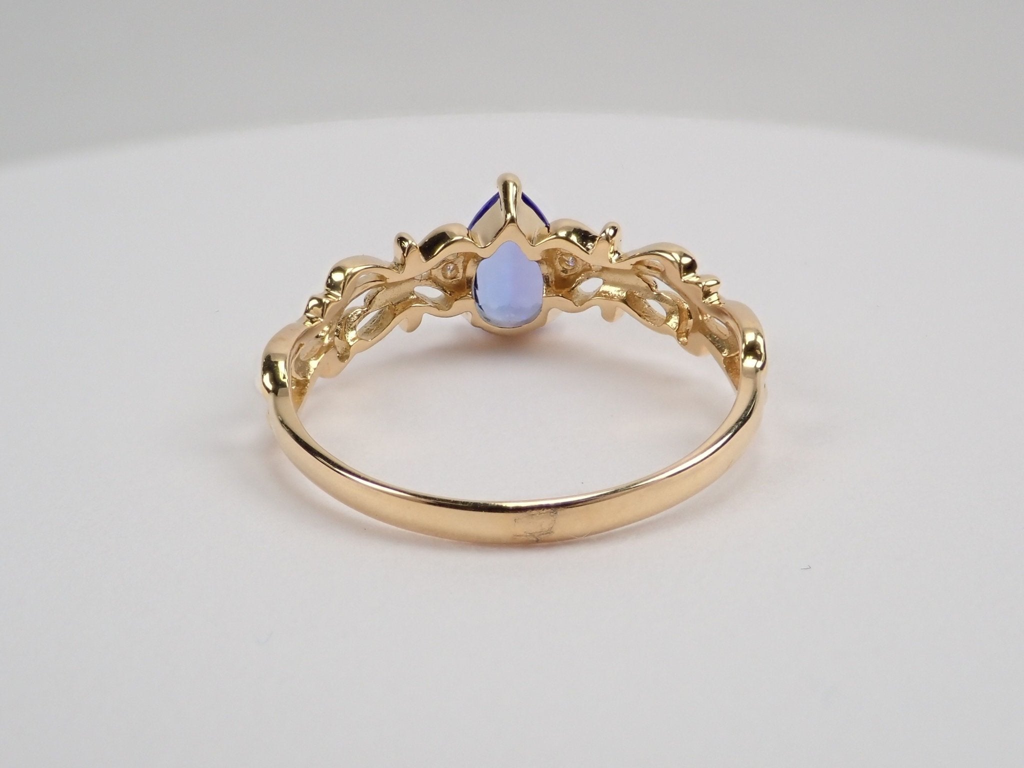 K18タンザナイト0.64ct ダイヤモンドリング - KARATZ STORE|カラッツSTORE