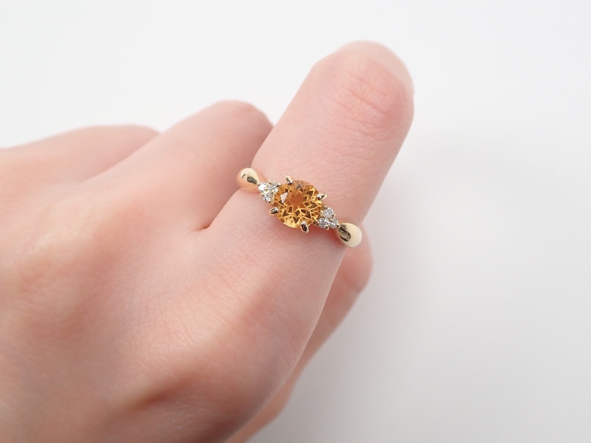 K18シトリン0.66ct リング(ダンデライオンカット) - KARATZ STORE|カラッツSTORE