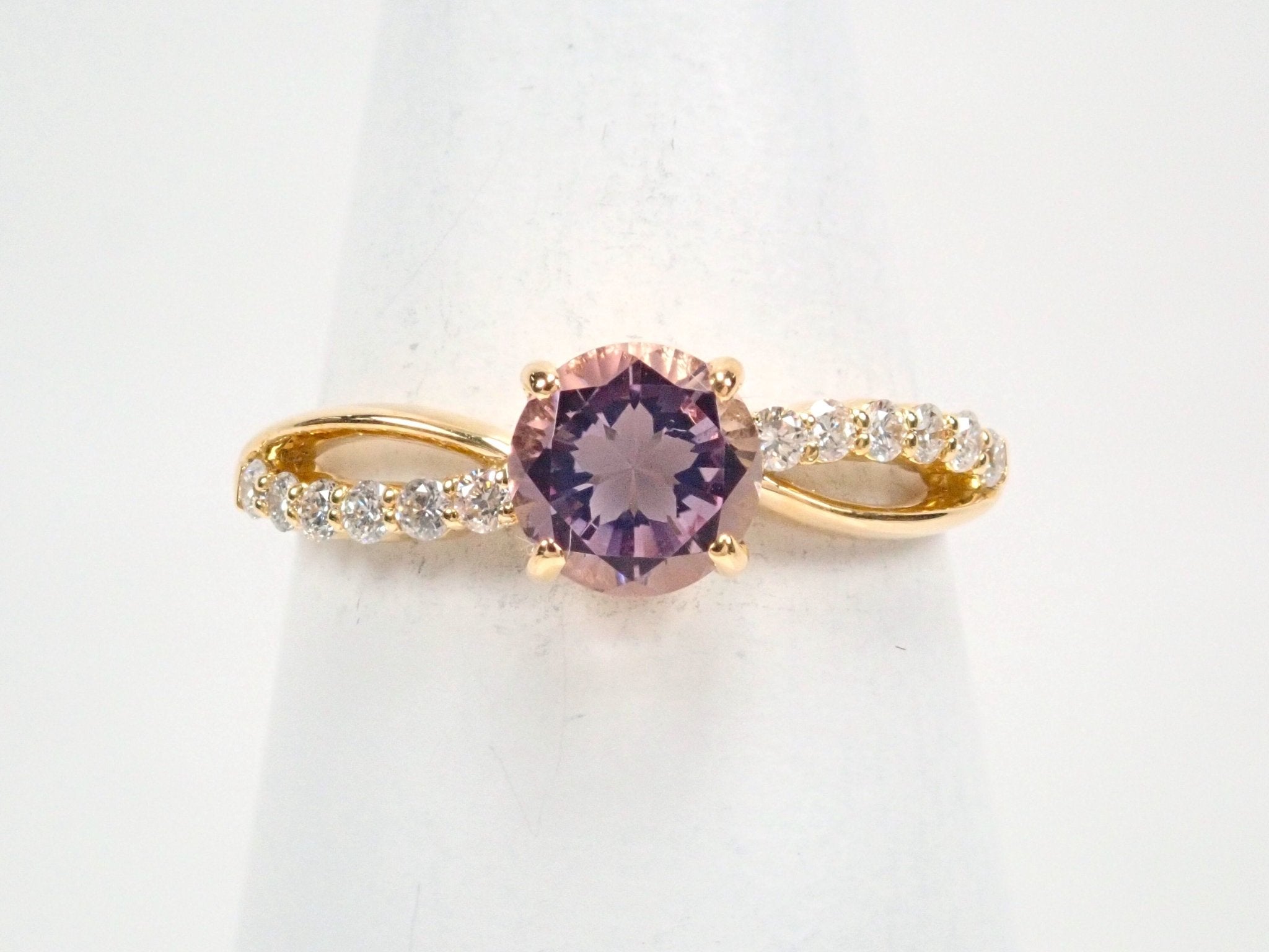 K18アメジスト0.67ct リング(さくらインカット) - KARATZ STORE|カラッツSTORE