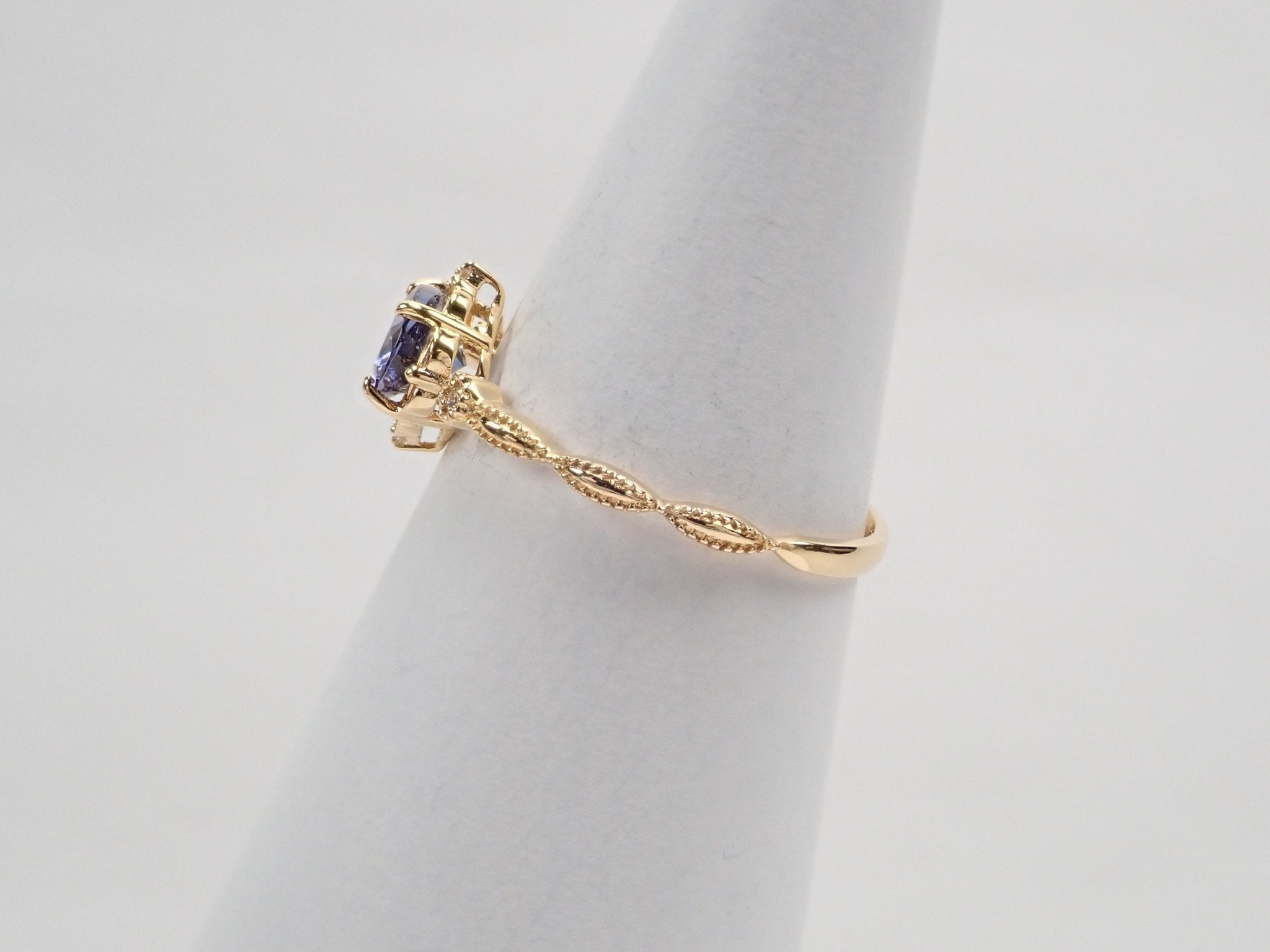 K18バイカラータンザナイト0.84ct ダイヤモンドリング - KARATZ STORE|カラッツSTORE