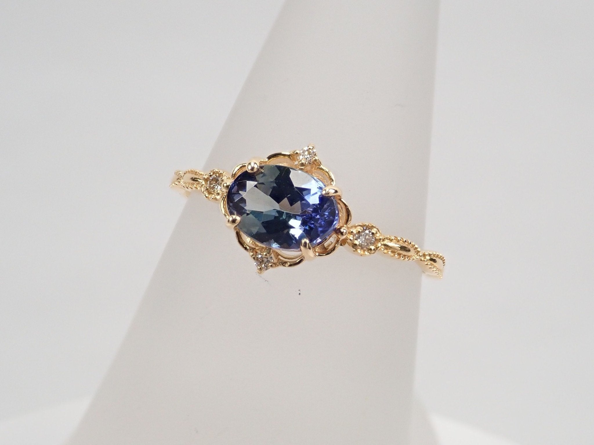 K18バイカラータンザナイト0.84ct ダイヤモンドリング - KARATZ STORE|カラッツSTORE