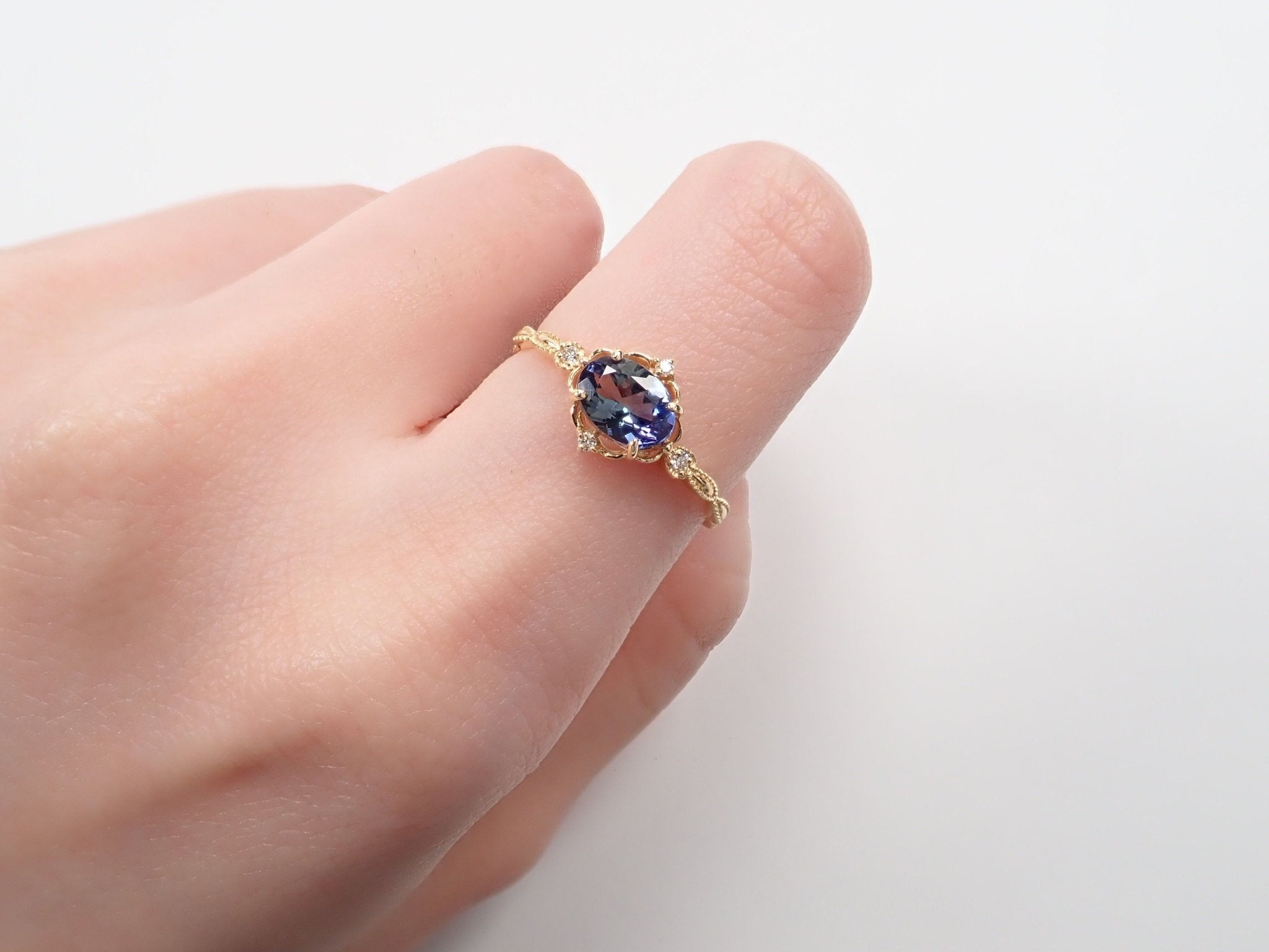 K18バイカラータンザナイト0.84ct ダイヤモンドリング - KARATZ STORE|カラッツSTORE