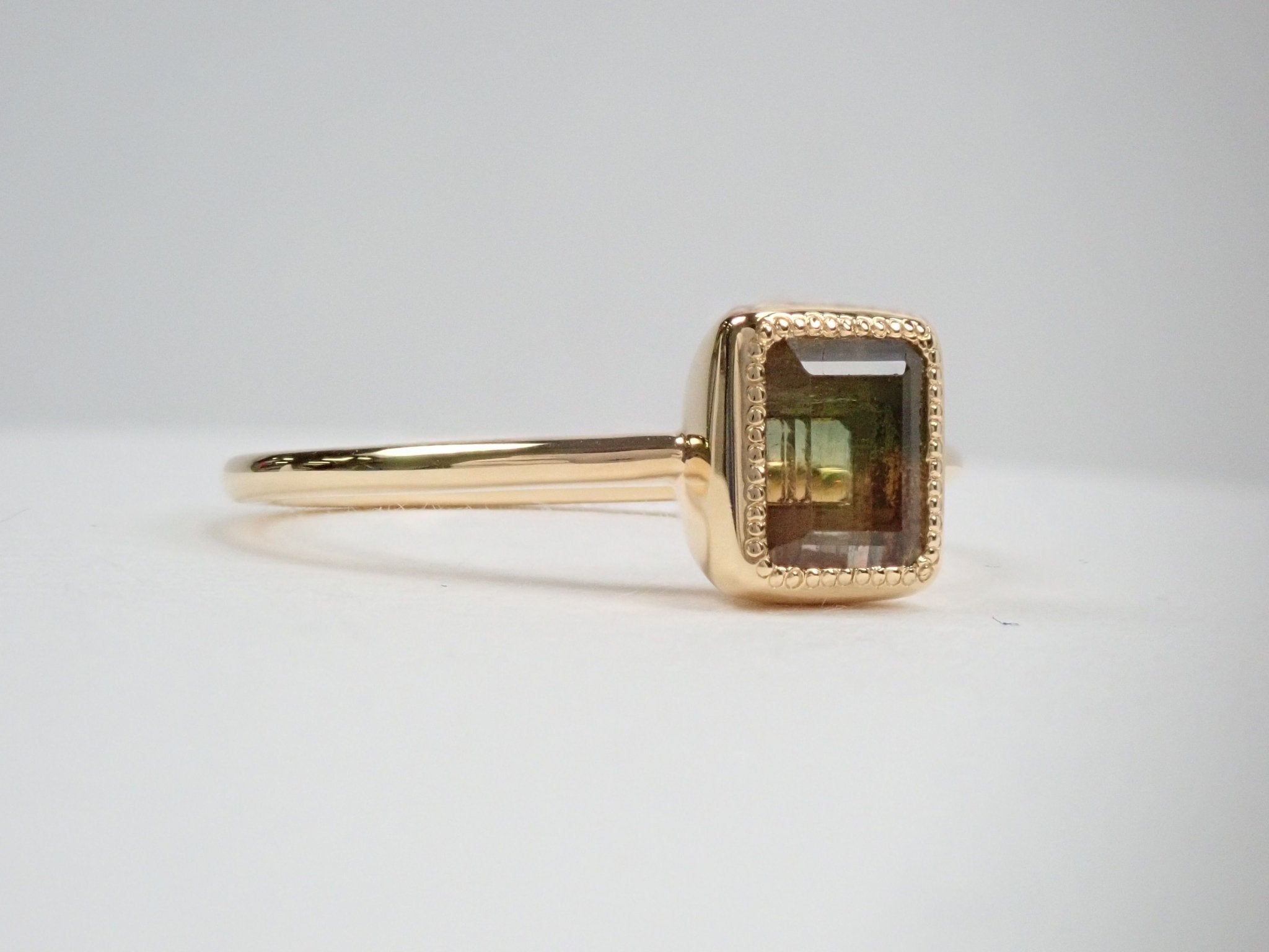 K18バイカラートルマリン1.087ct リング - KARATZ STORE|カラッツSTORE