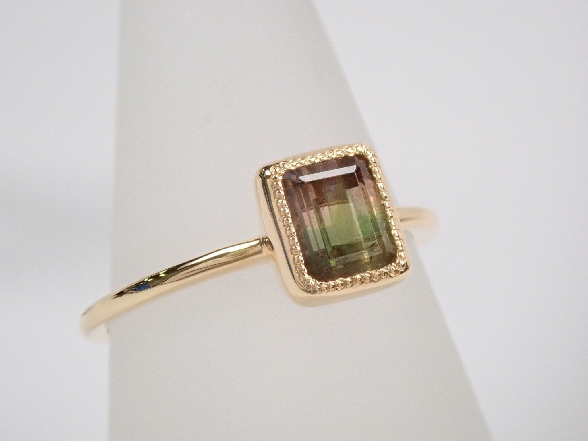 K18バイカラートルマリン1.087ct リング - KARATZ STORE|カラッツSTORE