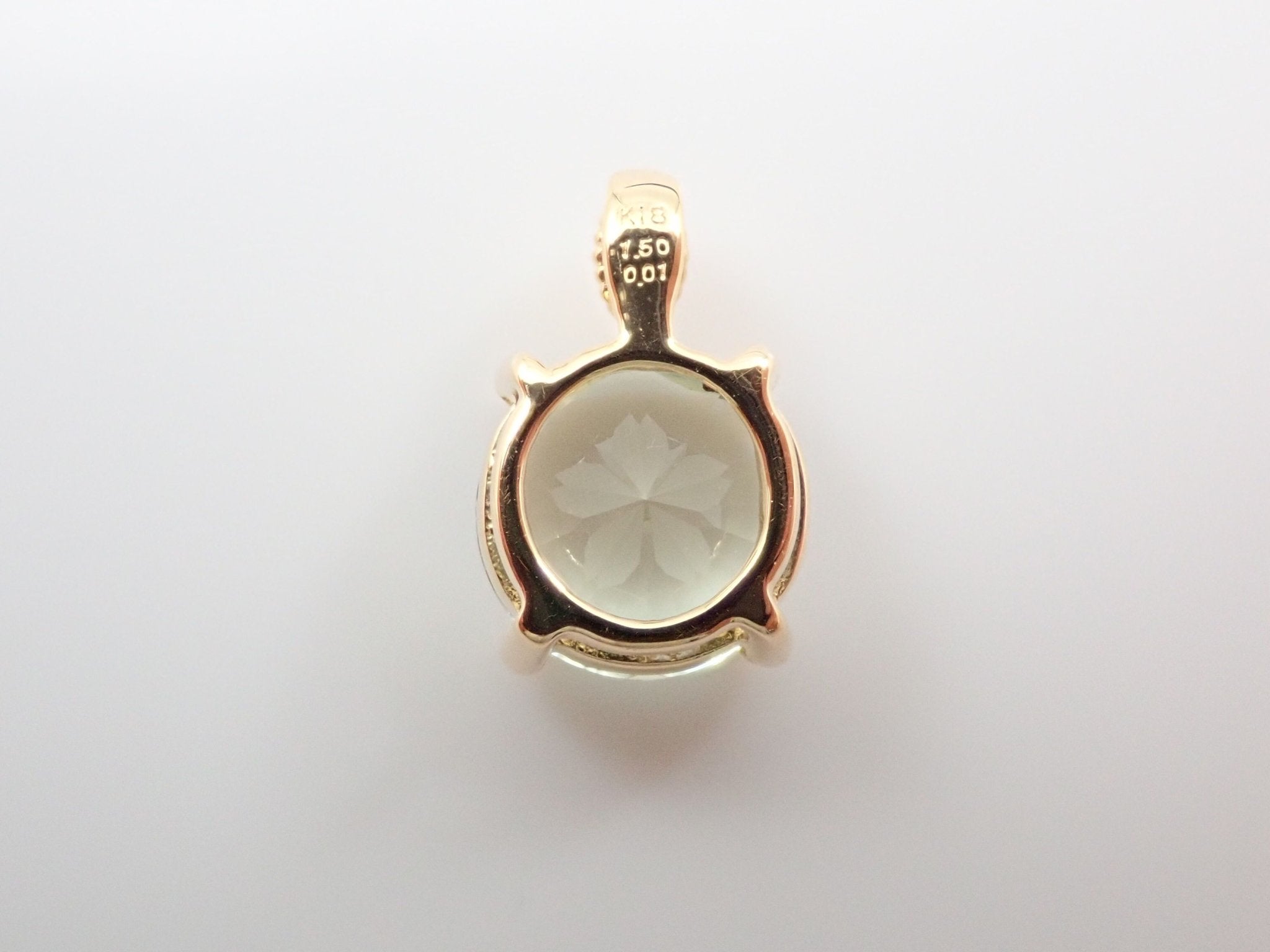 K18グリーンアメジスト1.50ct ペンダント(さくらインカット) - KARATZ STORE|カラッツSTORE