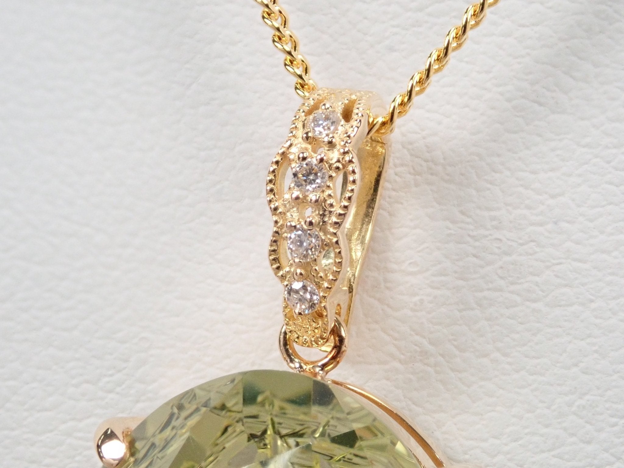 K18レモンクォーツ16.465ct・ダイヤモンドペンダント(甲州貴石切子) - KARATZ STORE|カラッツSTORE