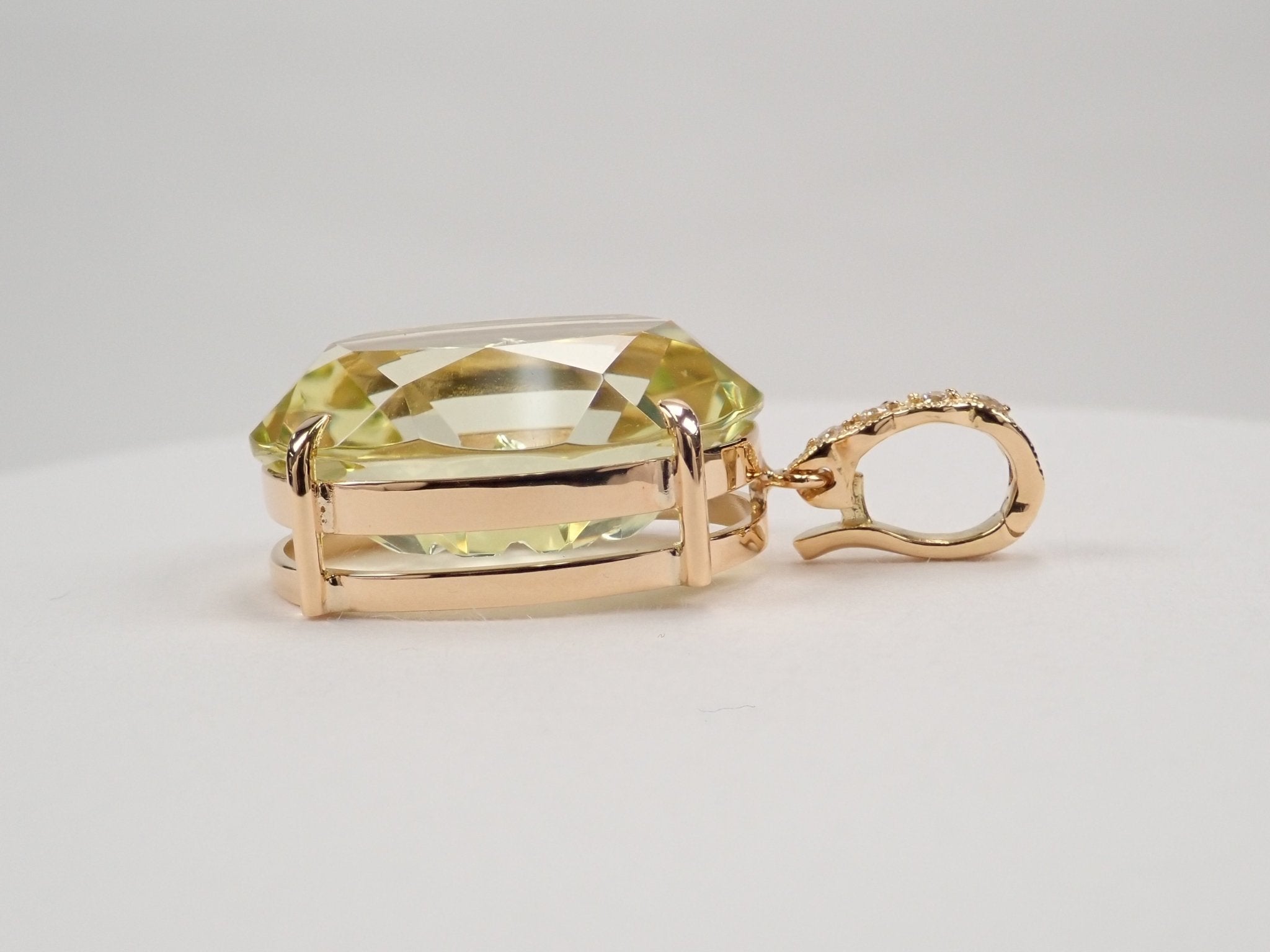 K18レモンクォーツ16.465ct・ダイヤモンドペンダント(甲州貴石切子) - KARATZ STORE|カラッツSTORE