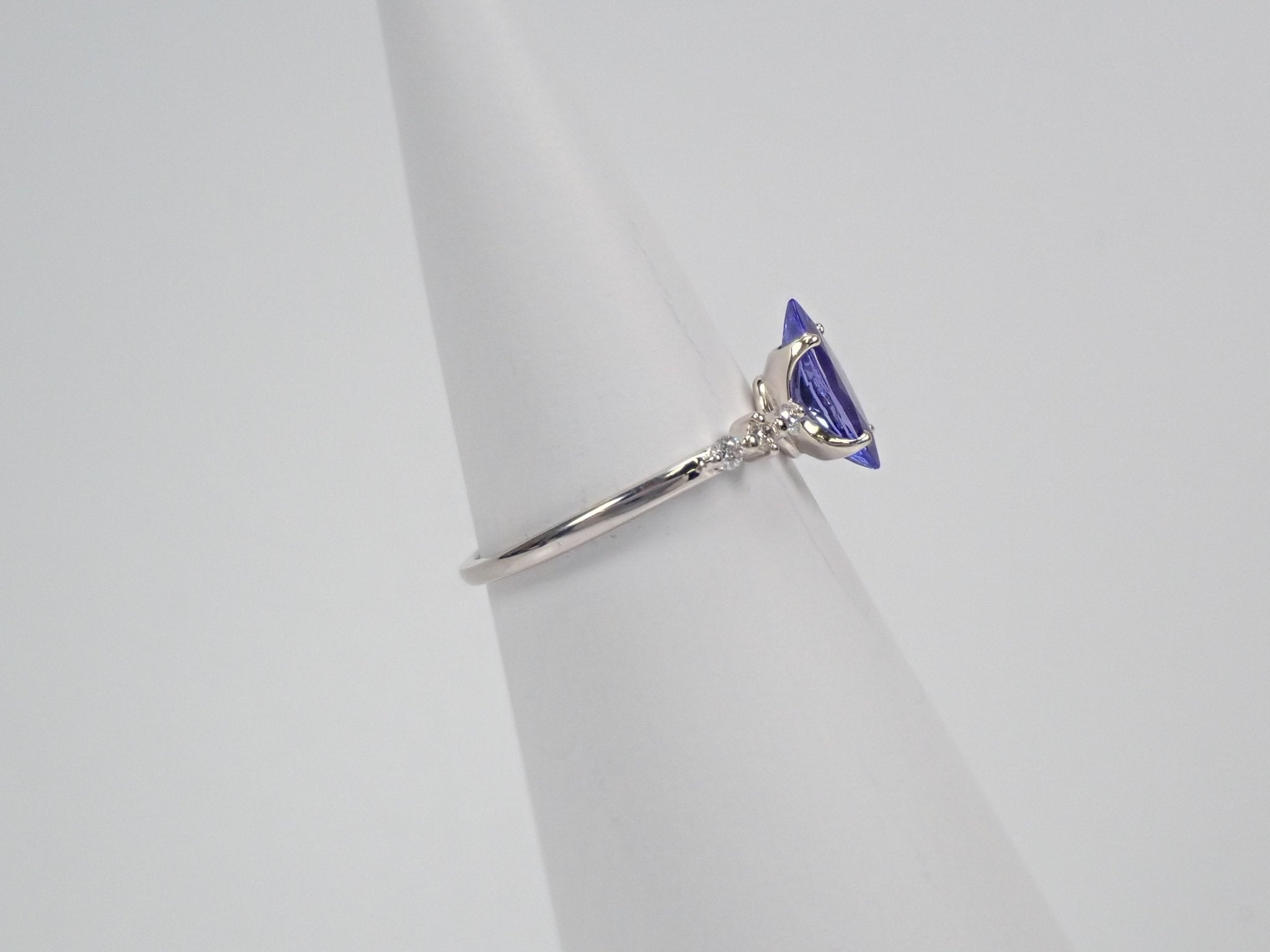 K18タンザナイト1ct リング - KARATZ STORE|カラッツSTORE