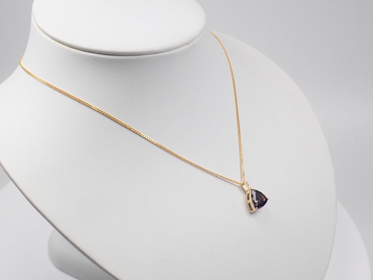 K18アイオライト3.48ct ペンダントトップ(ネックレストップ) - カラッツSTORE