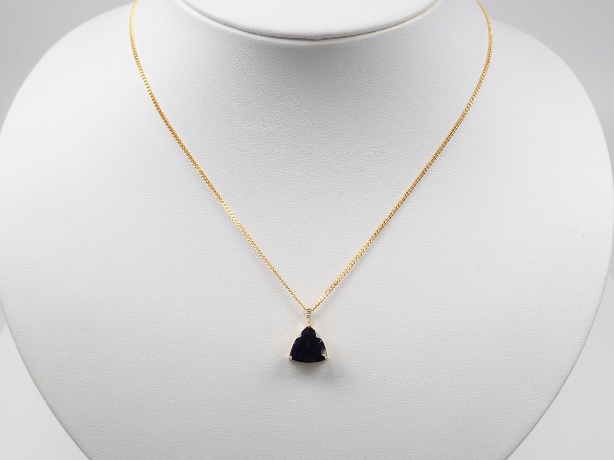 K18アイオライト3.48ct ペンダントトップ(ネックレストップ) - カラッツSTORE