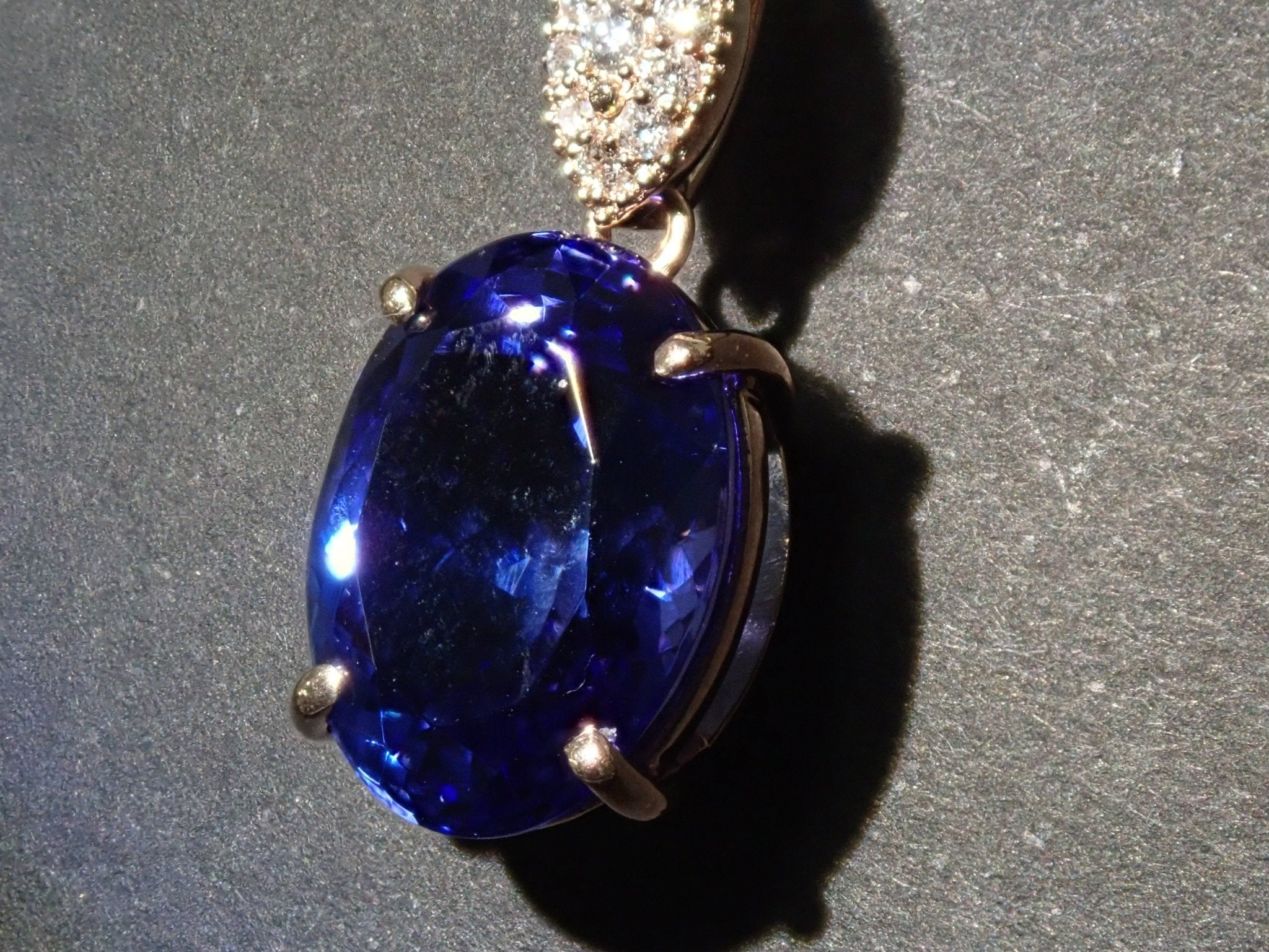 K18タンザナイト4.21ct ペンダント(ネックレス) - KARATZ STORE|カラッツSTORE