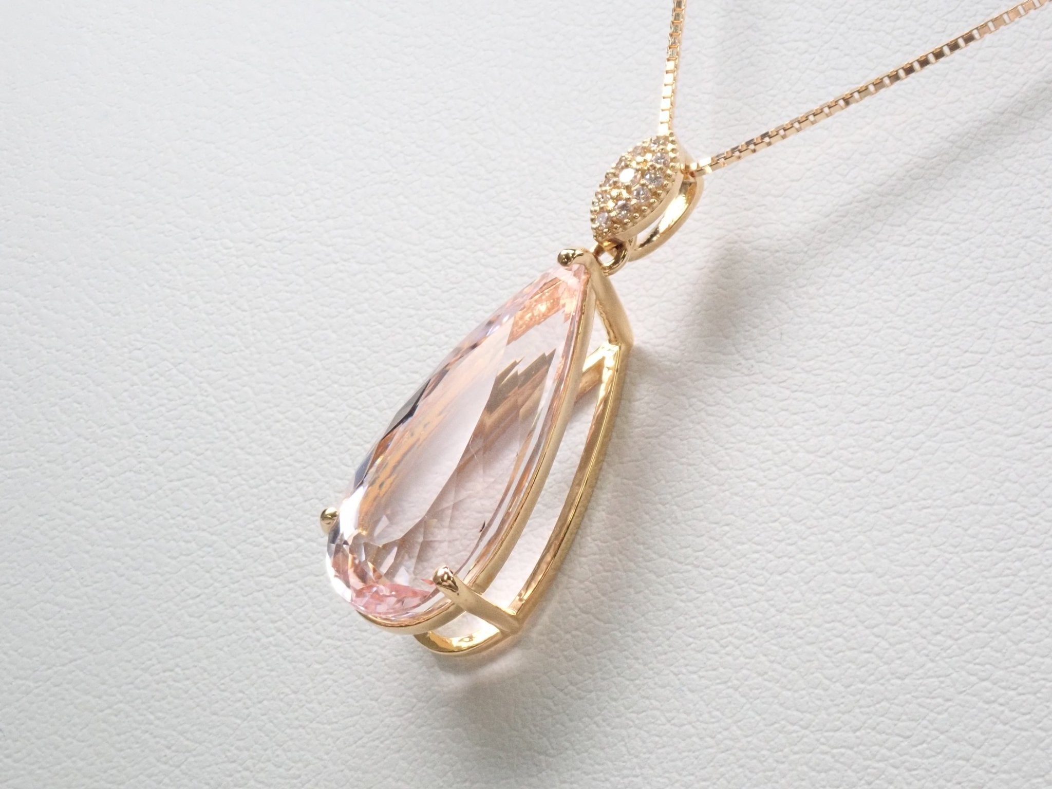 K18モルガナイト8.25ct ペンダント(ネックレス) - KARATZ STORE|カラッツSTORE