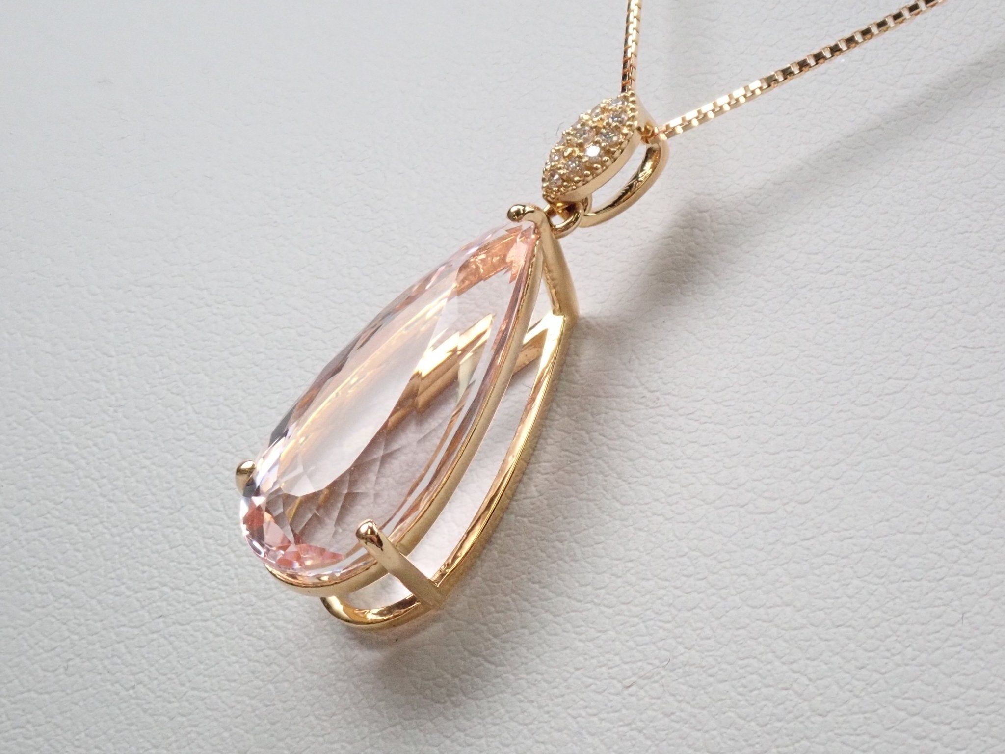 K18モルガナイト8.25ct ペンダント(ネックレス) - KARATZ STORE|カラッツSTORE