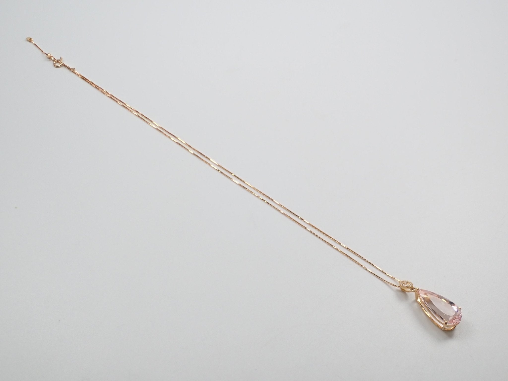 K18モルガナイト8.25ct ペンダント(ネックレス) - KARATZ STORE|カラッツSTORE