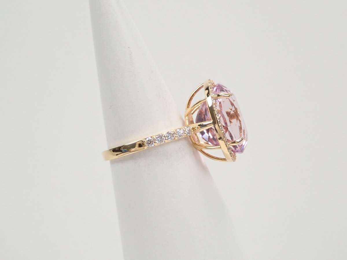 K18クンツァイト9.68ct リング - KARATZ STORE|カラッツSTORE