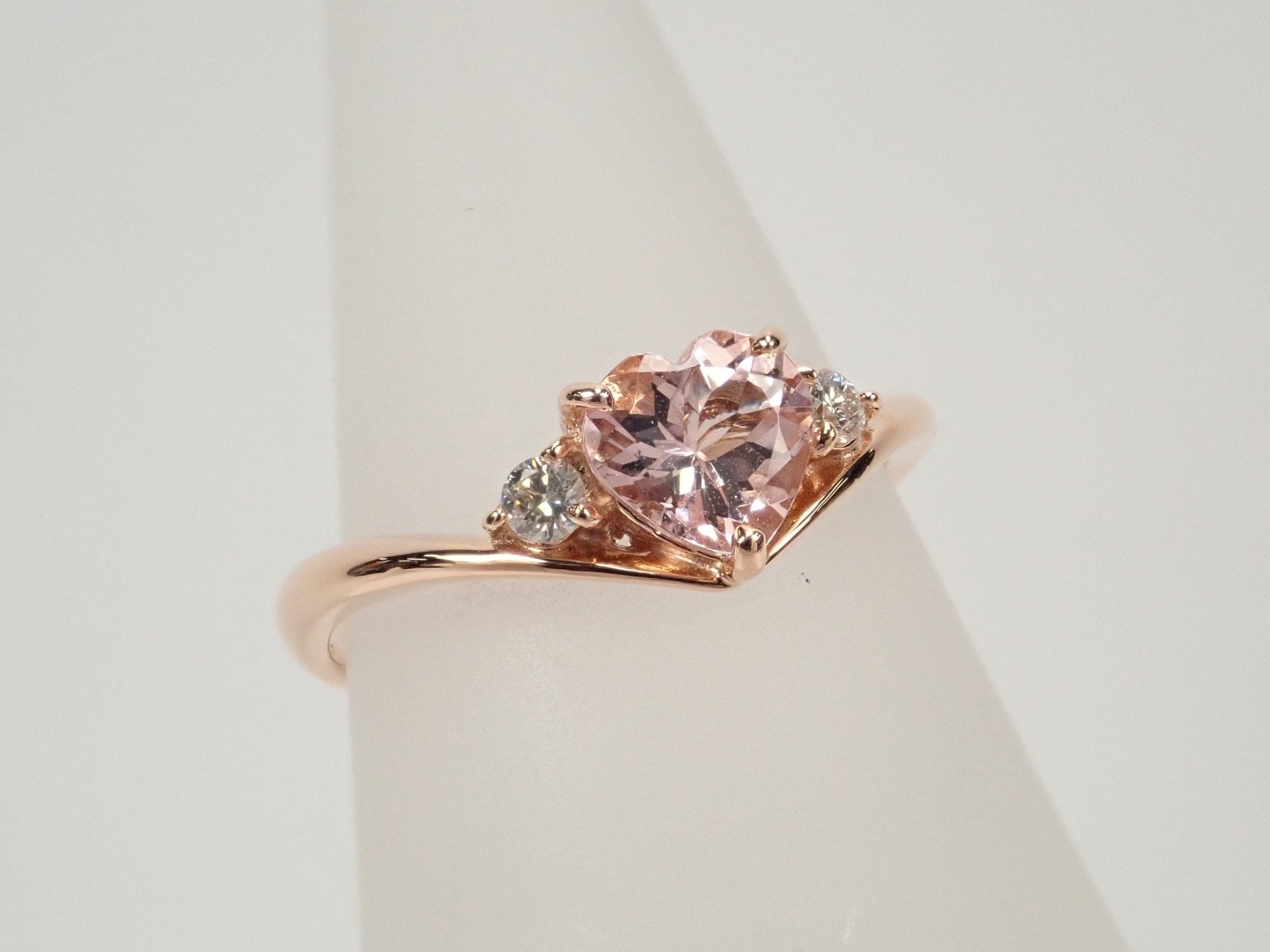 K18PGモルガナイト0.6ct・ダイヤモンドリング - KARATZ STORE|カラッツSTORE