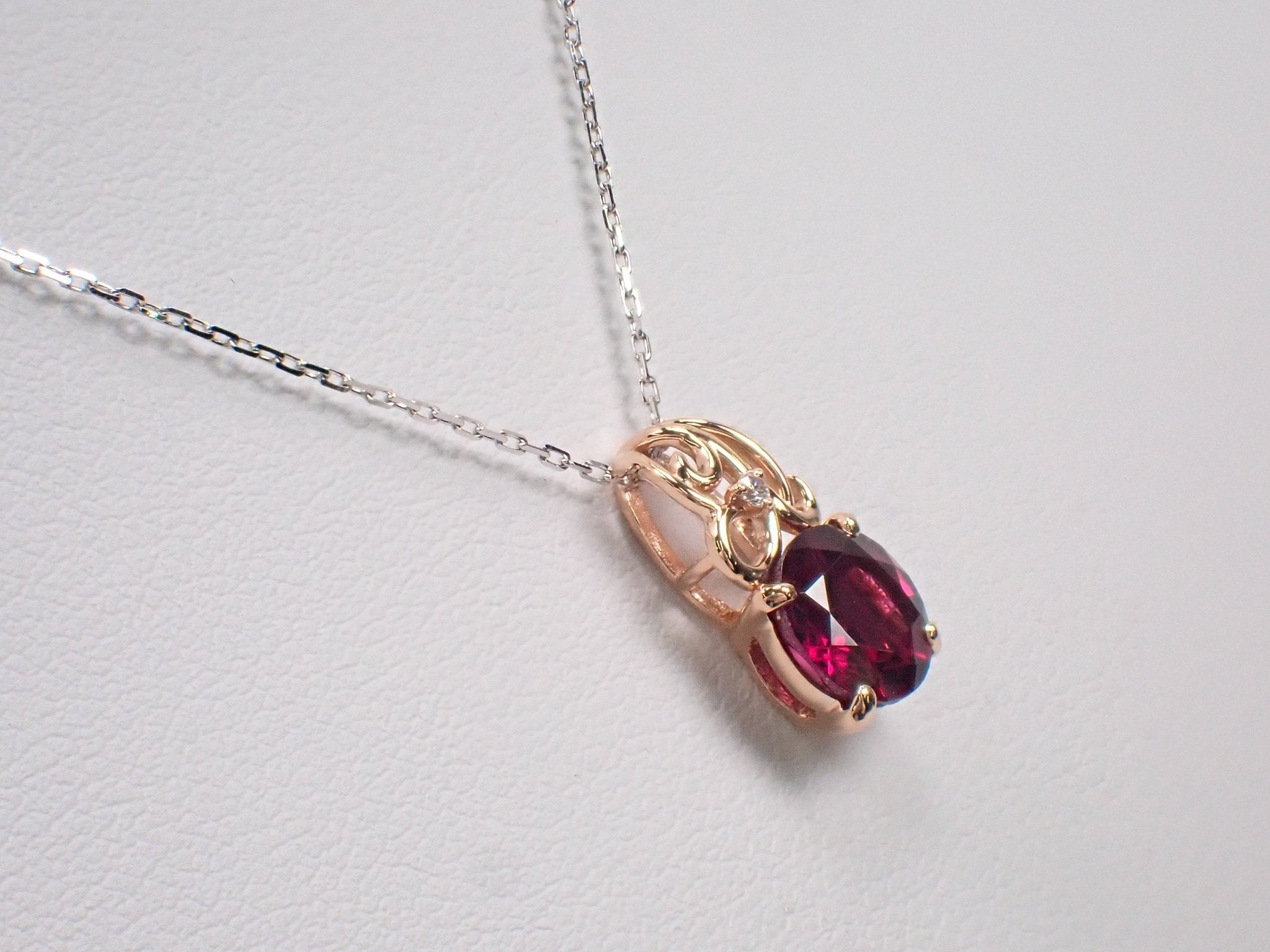 K18PGロードライトガーネット1.48ct ペンダント(ダンデライオンカット) - KARATZ STORE|カラッツSTORE