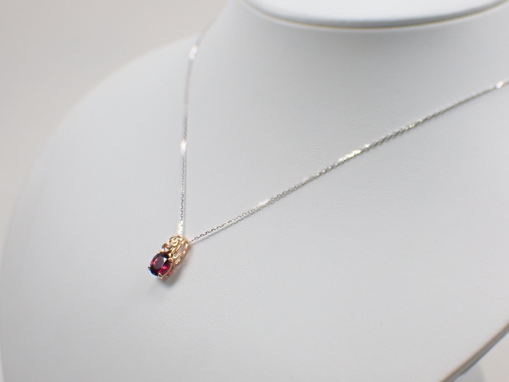 K18PGロードライトガーネット1.48ct ペンダント(ダンデライオンカット) - KARATZ STORE|カラッツSTORE
