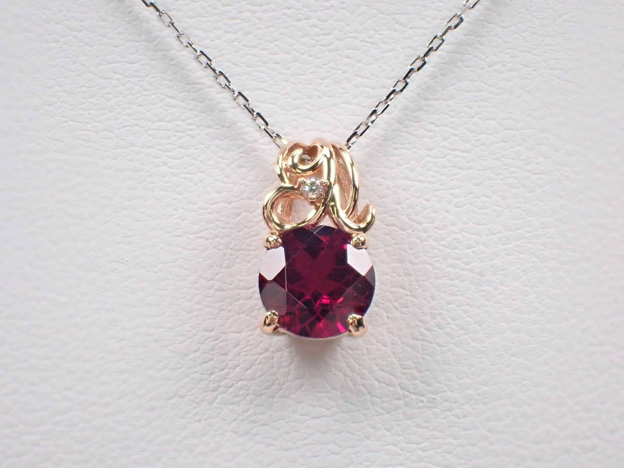 K18PGロードライトガーネット1.48ct ペンダント(ダンデライオンカット) - KARATZ STORE|カラッツSTORE
