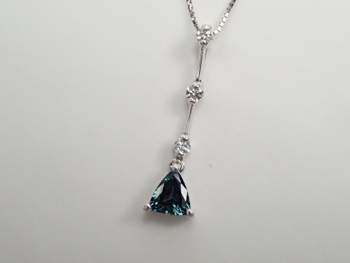 K18WGカラーチェンジガーネット (アレキタイプ)1.01ct ペンダント - KARATZ STORE|カラッツSTORE