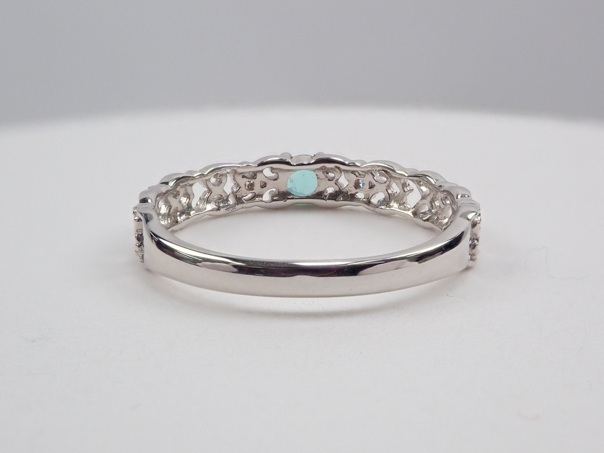 K18WGエメラルドリング - KARATZ STORE|カラッツSTORE