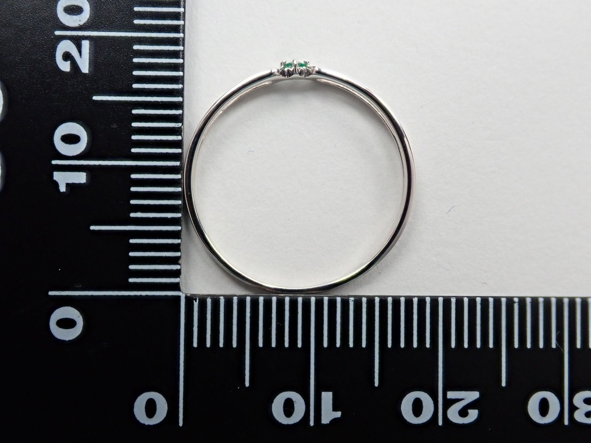 K18WGエメラルドリング - KARATZ STORE|カラッツSTORE