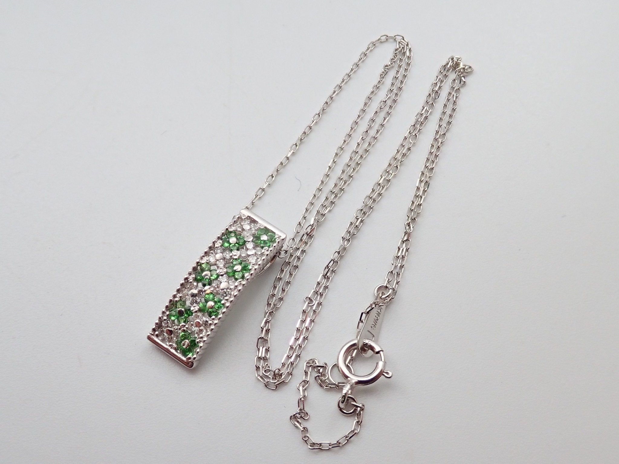 K18WGグロッシュラーガーネットペンダント(ネックレス) - KARATZ STORE|カラッツSTORE