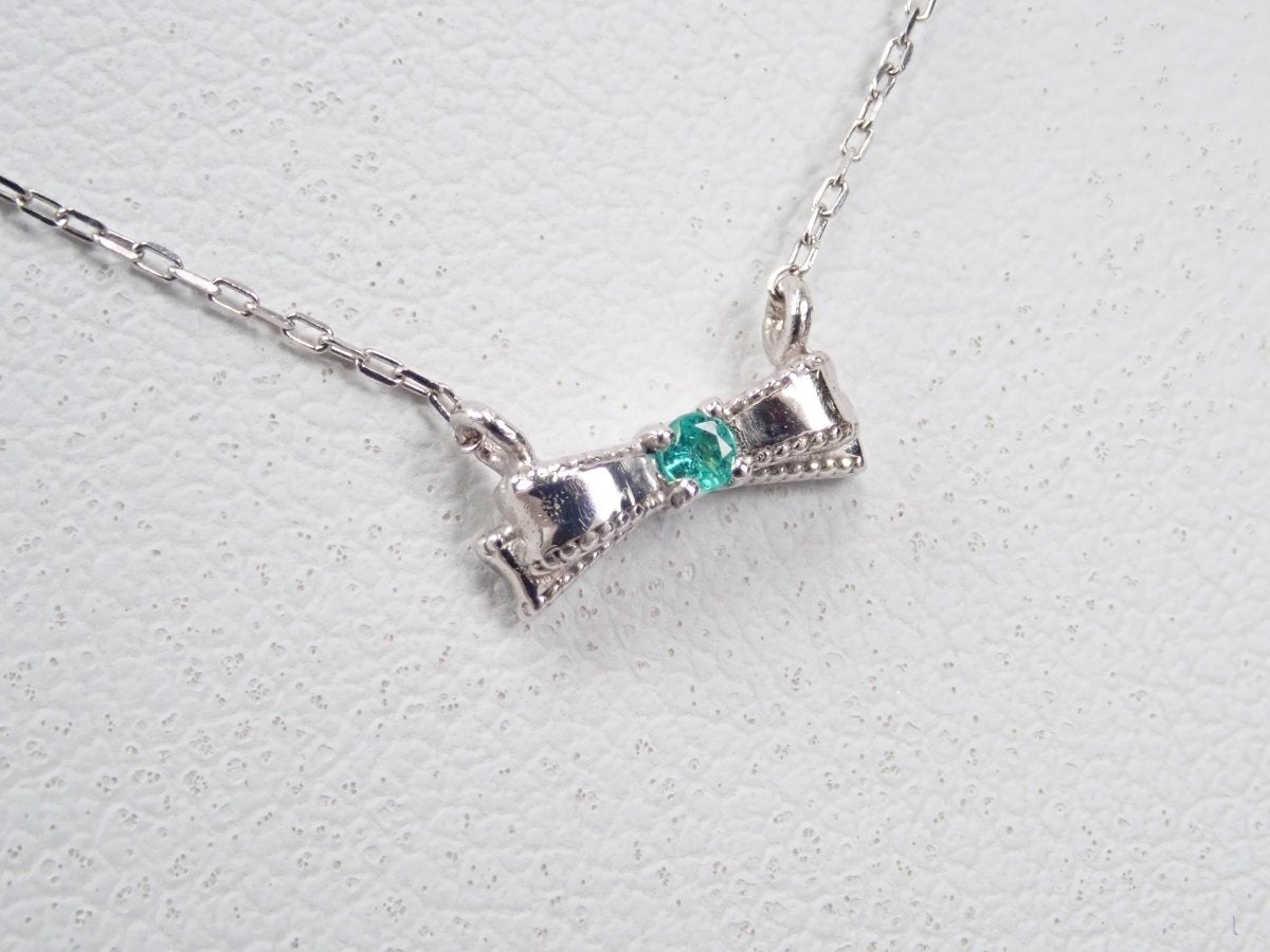 K18WGブラジル産パライバトルマリン0.01ct ペンダント(ネックレス) - カラッツSTORE
