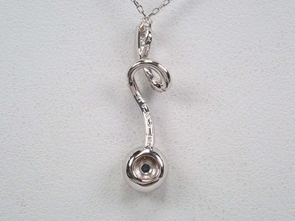 K18WGアレキサンドライト0.15ct ペンダント(ネックレス) - カラッツSTORE