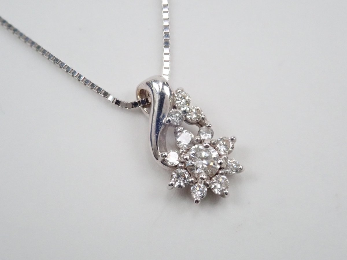 K18WGダイヤモンド0.20ct ペンダント(ネックレス) - カラッツSTORE